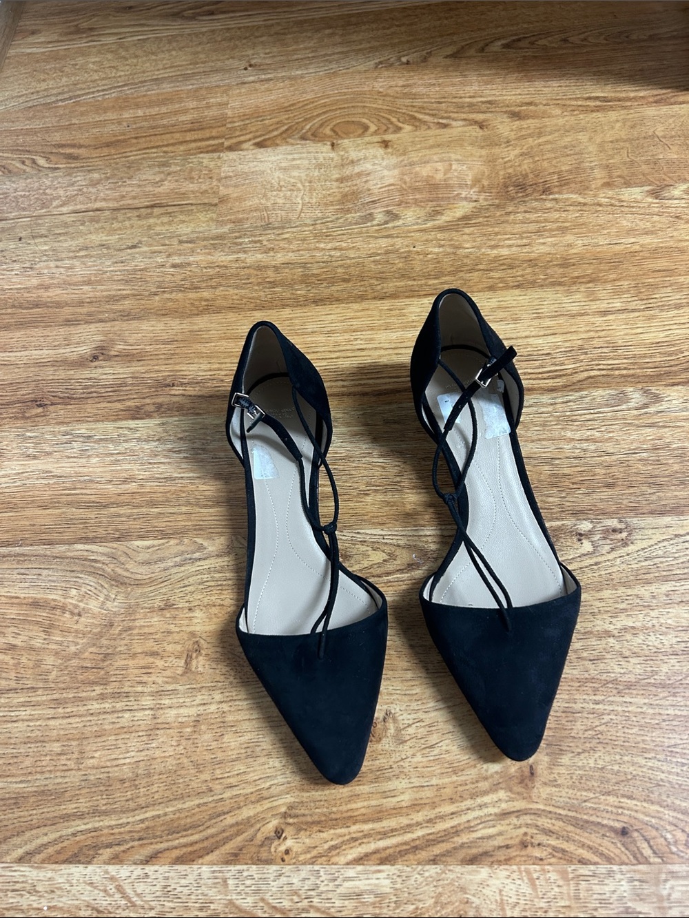 Giorgio Armani Black Pointed-Toe Ankle-Strap Heels  Size   38 1/2